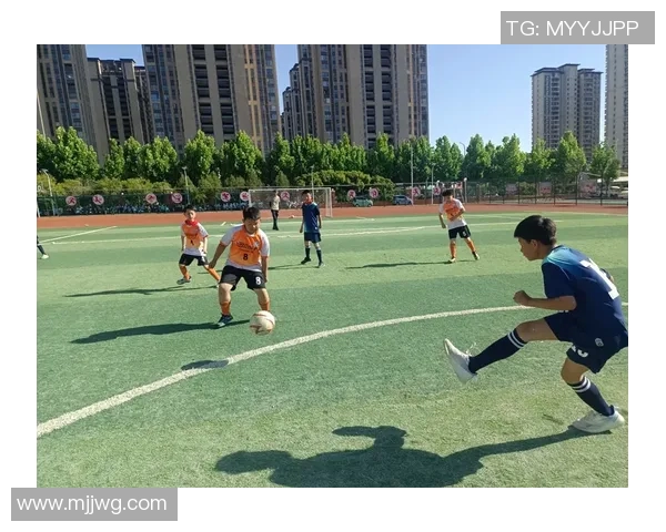 大连一方与沈阳的激烈对决展现足球魅力与城市精神的完美结合