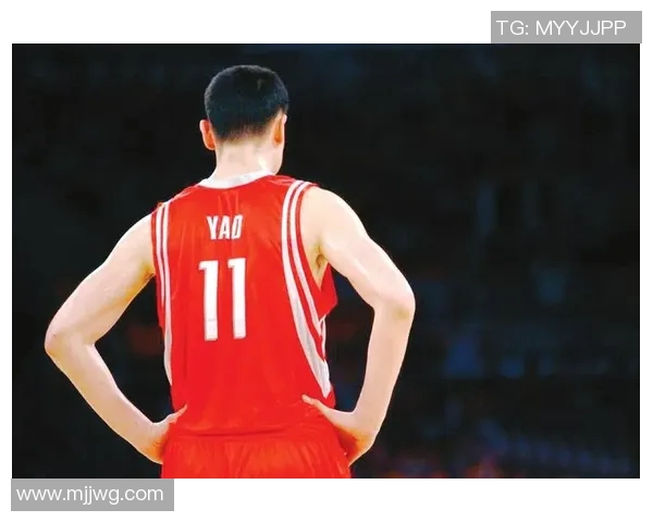 姚明带领火箭队对决爵士队的经典对抗赛回顾与精彩瞬间分析