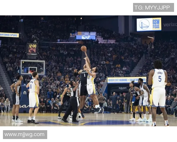 文班亚马新秀赛季表现抢眼场均20分10篮板3盖帽引领联盟新星潮流