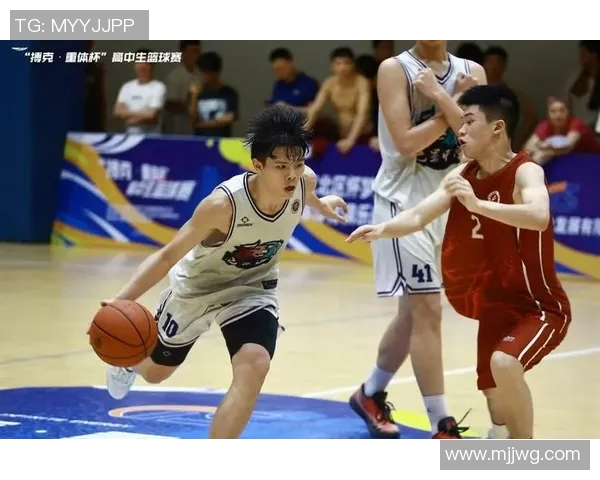 重庆篮球队比赛经验的创新与变革引发热议探讨